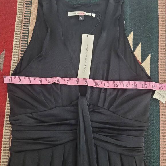 NWT Diane Von Furstenberg Azelia Dress Womens 12‎ Black Slinky Sleek Office Work - Picture 8 of 10